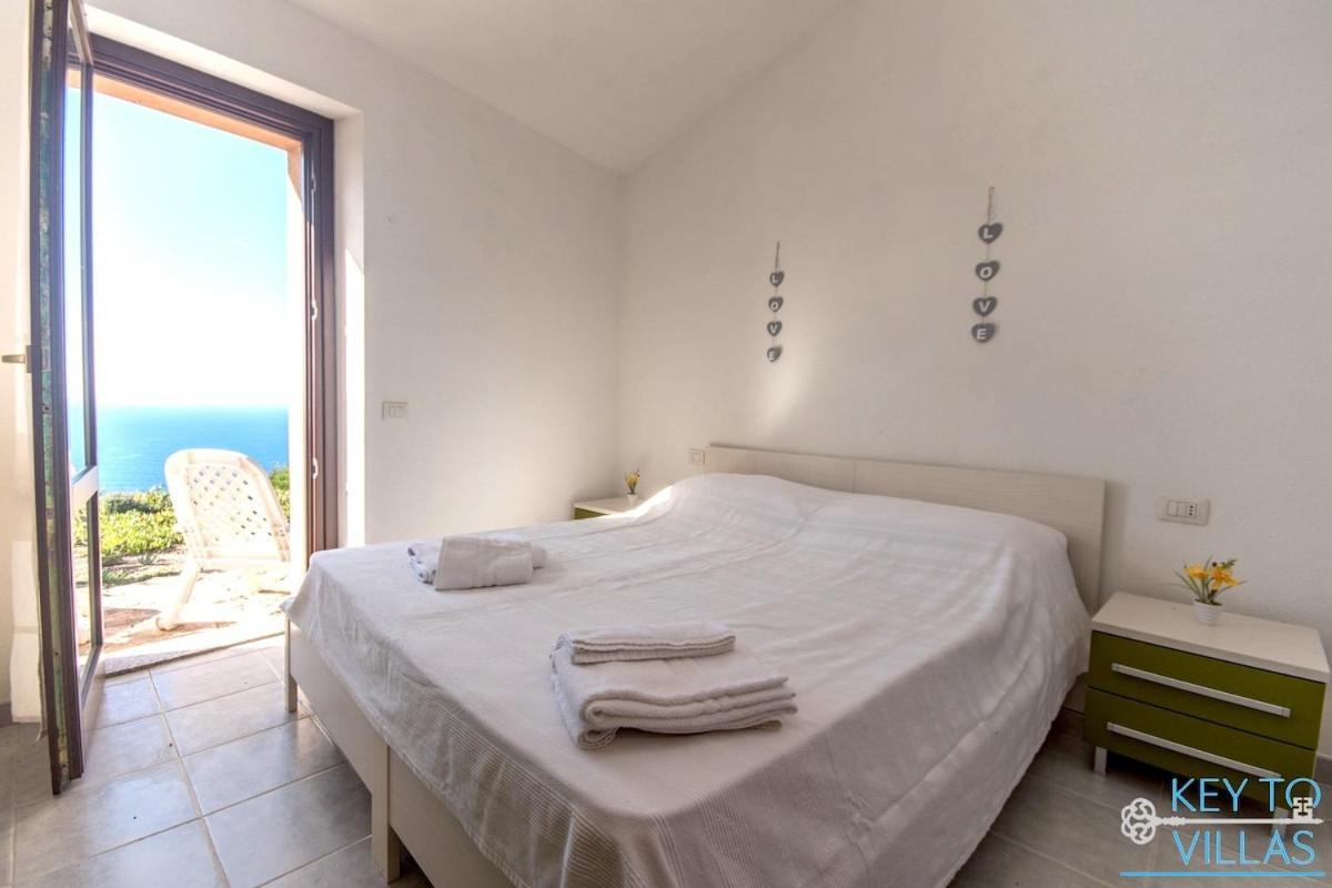 Villa Vista - Key To Villas Costa Paradiso Exterior photo