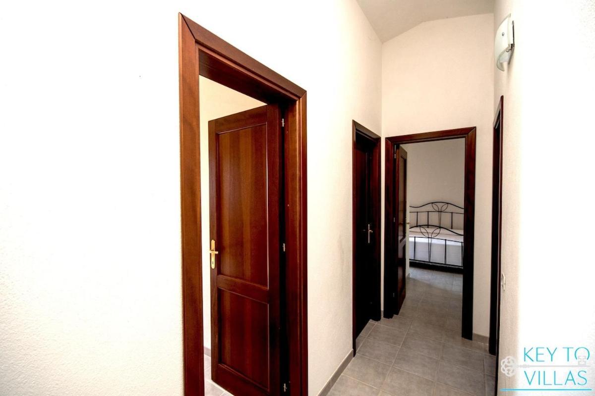 Villa Vista - Key To Villas Costa Paradiso Exterior photo