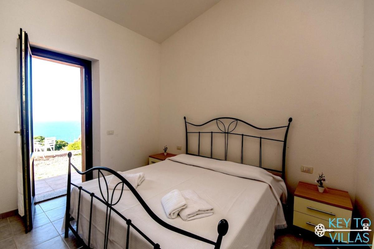Villa Vista - Key To Villas Costa Paradiso Exterior photo